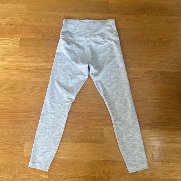 Lululemon Wunder Under Size 8 - Picture 2 of 6